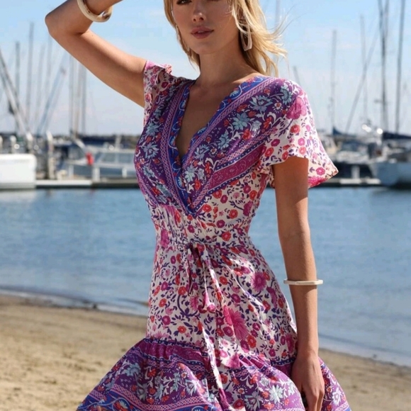 Sale! Marked Down Lowest Priced Women's bohemian floral Mini wrap dress - Picture 5 of 6